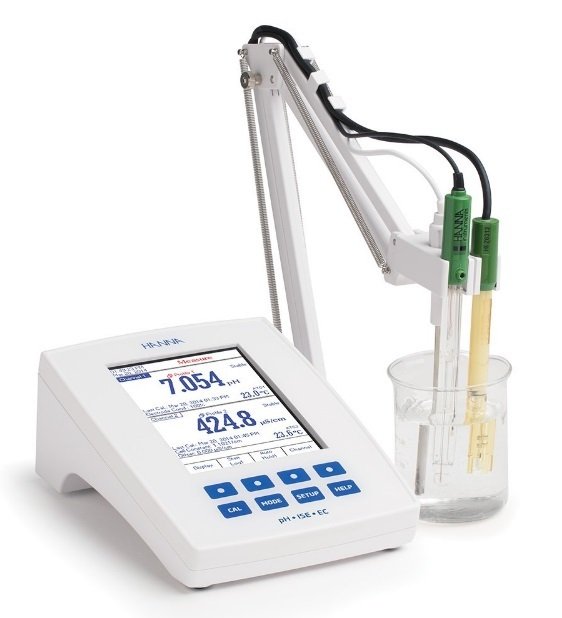 HANNA HI5522-02 Laboratuvar Araştırma Sınıfı Tezgahüstü Tablet pH / mV / ISE ve EC / TDS / Tuzluluk / Rezistivite Metresi